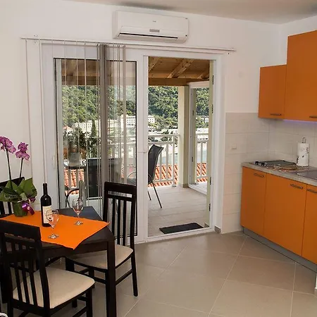 Mandy Apartment *