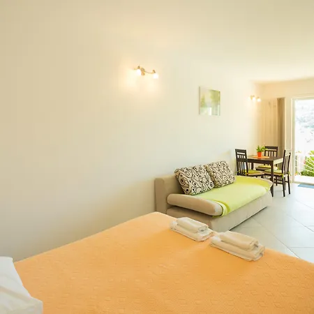 Mandy * דוברובניק